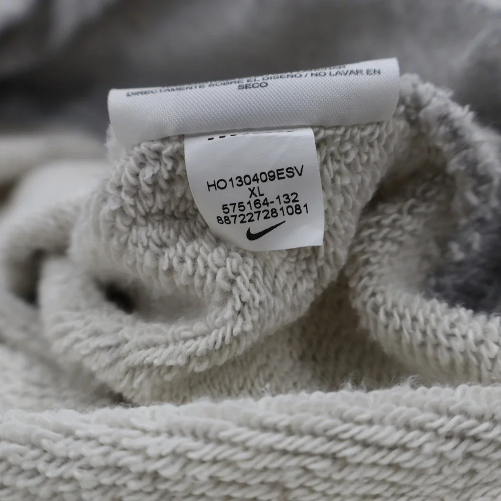 Nike sportswear crewneck